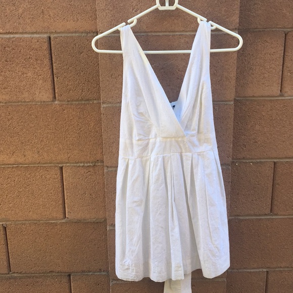 American Rag Dresses & Skirts - White American rag Tucson dress in medium